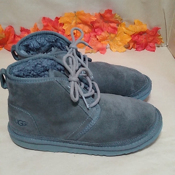 UGG boots sz 6 - Picture 2 of 6